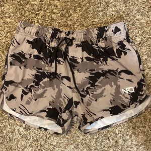 NFQ athletic shorts size L